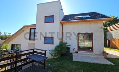 SE VENDE CASA 5D, CAMINO A PENCO, VILLA EL AROMO.