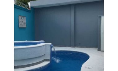 ALQUILO CASA EN ALTOS DE PANAMA