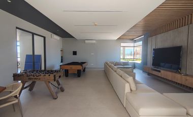 apartamento en arriendo en el corso. Cod A107043