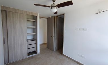 apartamento en arriendo en el corso. Cod A107043