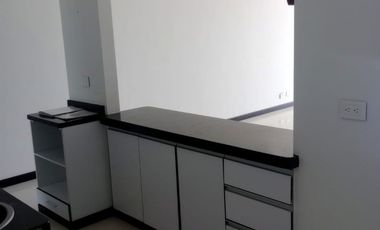 apartamento en arriendo/venta en cerritos. Cod A5763