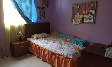 Casa de venta en la Urbanización Metrópolis, 3 dormitorios.