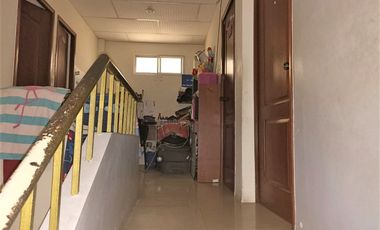 Casa de venta en la Urbanización Metrópolis, 3 dormitorios.