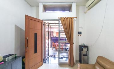 Rumah Hadap Utara 14 Menit ke Living Plaza Pamulang Siap KPR J-38818