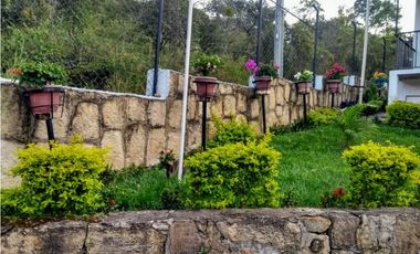 SE VENDE LINDA FINCA EN PANDI