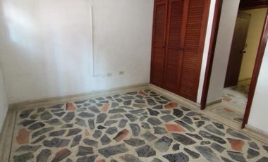 casa en arriendo/venta en san eduardo. Cod V811