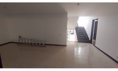 Casa Dúplex en Arriendo  Medellín Sector San Lucas