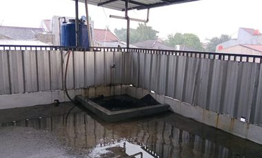 Rumah Hook dalam Komplek Bebas Banjir