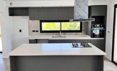 Venta de casa en el barrio de los talas