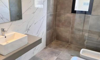 Venta de casa en el barrio de los talas