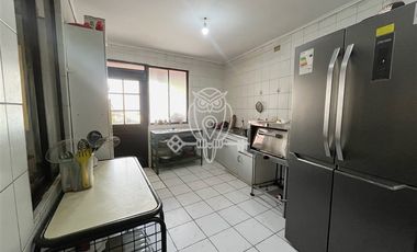 Casa en venta de 5 dorm. en Ñuñoa para inversión o vivir