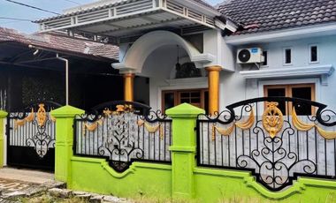 Rumah Cantik Poll Siap Huni di puri Indah Sidoarjo
