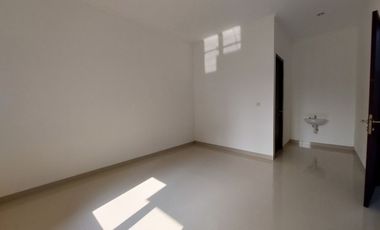 Rumah Luas Dengan Harga Murah Perumahan Elit