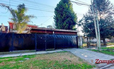 Venta 2 Casas en Berazategui 3 ambientes