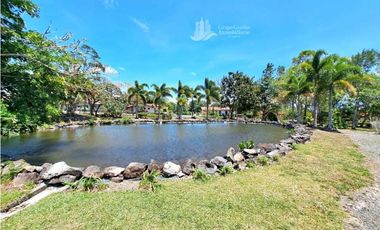 VENDO LOTE EN RESIDENCIAL CON GARITA DE SEGURIDAD