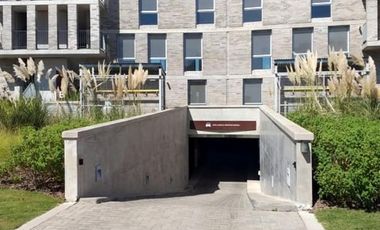 EXCELENTE 4 AMBIENTES A ESTRENAR CON AMARRA Y 2 COCHERAS EN BARRIO PRIVADO