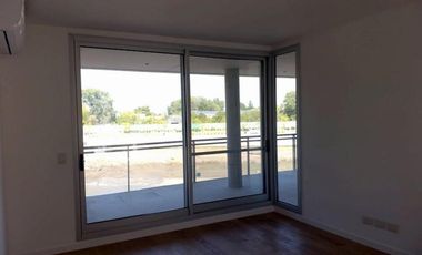 EXCELENTE 4 AMBIENTES A ESTRENAR CON AMARRA Y 2 COCHERAS EN BARRIO PRIVADO