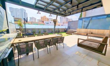 Casa en Venta en Interlomas en Privada (m2c212)