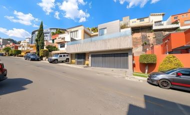 Casa en Venta en Interlomas en Privada (m2c212)