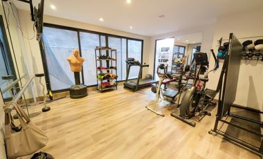 Casa en Venta en Interlomas en Privada (m2c212)