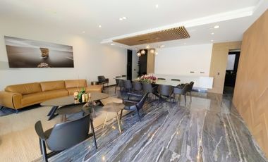 Casa en Venta en Interlomas en Privada (m2c212)