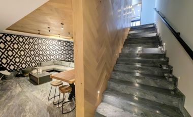 Casa en Venta en Interlomas en Privada (m2c212)