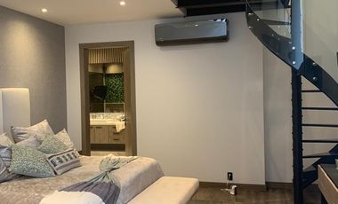 Casa en Venta en Interlomas en Privada (m2c212)
