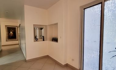SE ALQUILA APARTAMENTO EN CLAYTON, PH EMBASSY CLUB