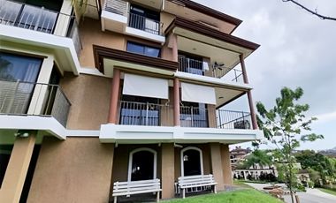 SE ALQUILA APARTAMENTO EN CLAYTON, PH EMBASSY CLUB
