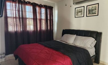 VENTA DE CASA EN SAN ANTONIO