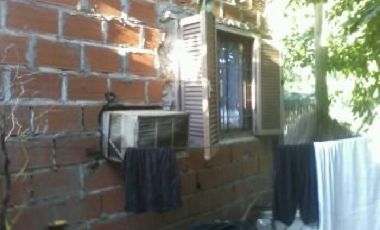 Casa en Barrio El Parque, La Carolina, Ing. Allan, Fcio. Varela