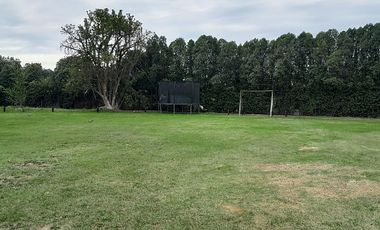 AMPLIA PARCELA CON RECEPCION FINAL