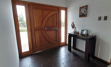 AMPLIA PARCELA CON RECEPCION FINAL