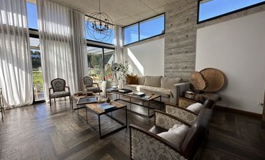 Importante Casa en Alquiler Temporada Rumenco