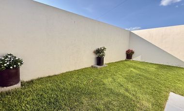 Casa en VENTA en Villas del Pedregal una sola planta
