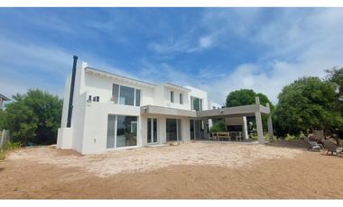 CASA EN VENTA EN COSTA ESMERALDA - RESIDENCIAL I 644