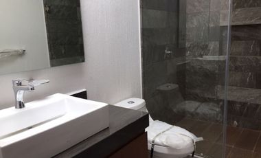 Casa amplia en renta en Lomas de Angelópolis II