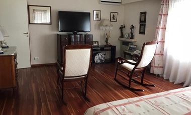 Venta Chalet- Exclusiva Propiedad De Categoria