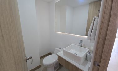 apartamento en arriendo en el esmeraldal. Cod A512255
