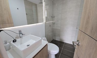 apartamento en arriendo en el esmeraldal. Cod A512255