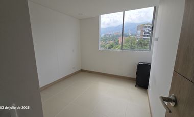 apartamento en arriendo en el esmeraldal. Cod A512255