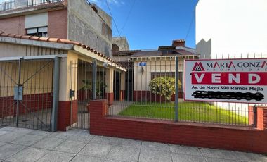Casa  en Venta Ramos Mejia / La Matanza (A108 7751)