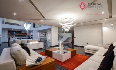 Casa de Lujo en Venta en Zapopan Condominio Ayamonte