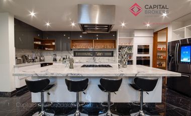 Casa de Lujo en Venta en Zapopan Condominio Ayamonte
