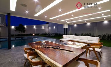 Casa de Lujo en Venta en Zapopan Condominio Ayamonte