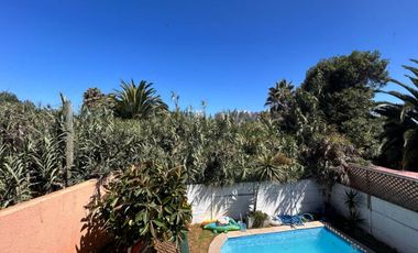 Vendo casa con piscina en Peñuelas, Coquimbo