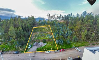 Terreno de venta en Camino del tejar- Ordoñez Lasso – código:15501