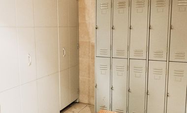 Excelente galpón de 1900 m habilitado para la categoría de industria