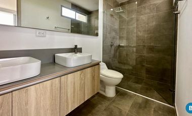 apartamento en arriendo/venta en sabanilla. Cod V194