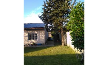 Casa en lote de 15 por 25. Barrio El Jardín.